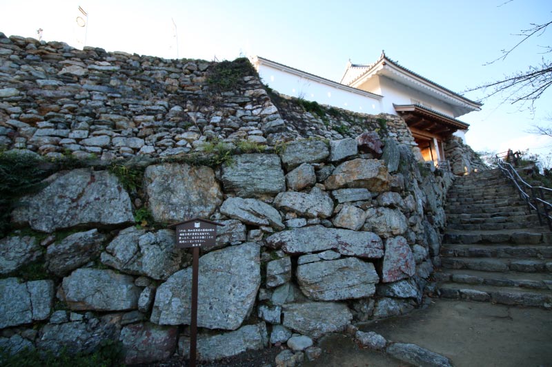 野面積み-1.jpg