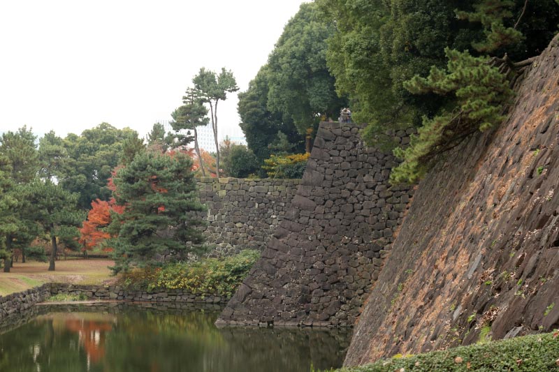 石垣の進化-1.jpg