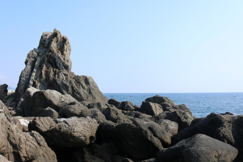 ビシャゴ岩-1.jpg