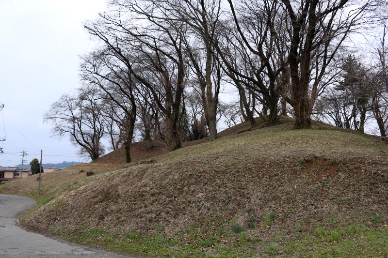 観音塚古墳-1.jpg
