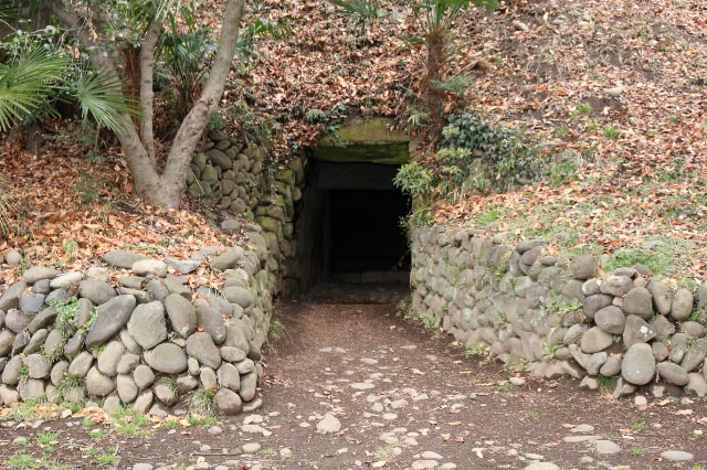 石室-1.jpg