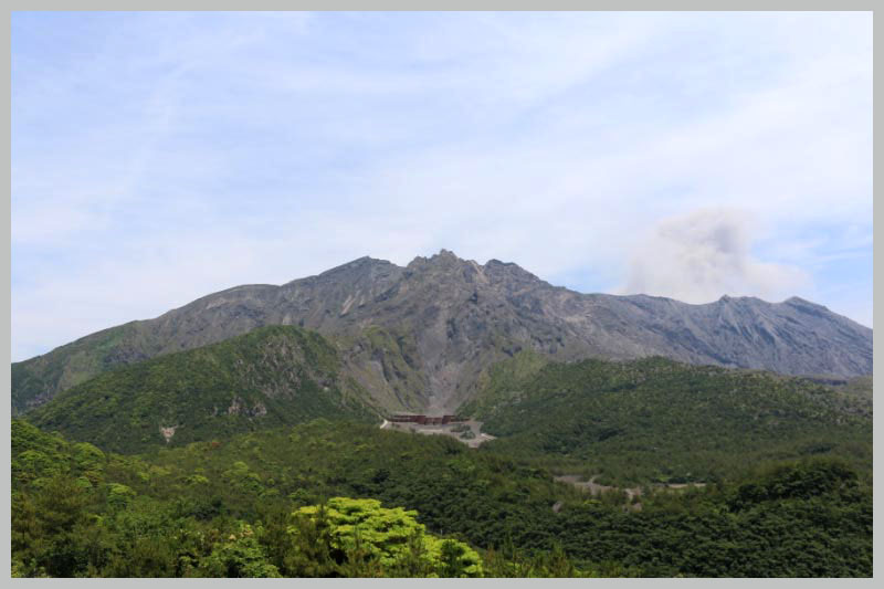 湯之平展望所から見た桜島-1.jpg