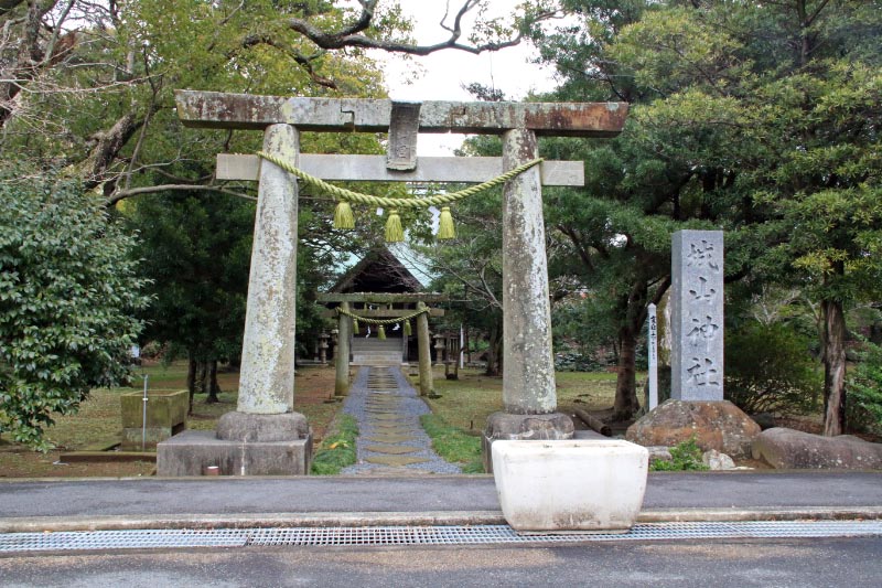城山神社-1.jpg