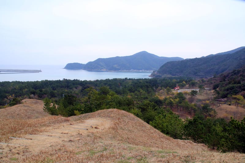 由良が浜万葉公園と砂丘-1.jpg