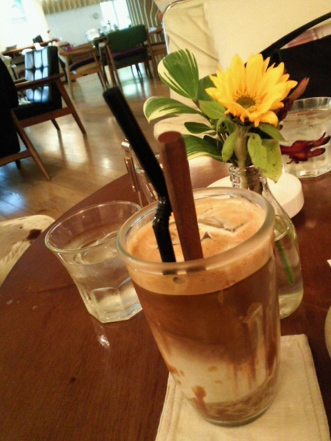 201105071157000.jpg