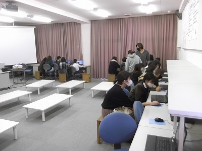 土曜参観（学校開放月間）