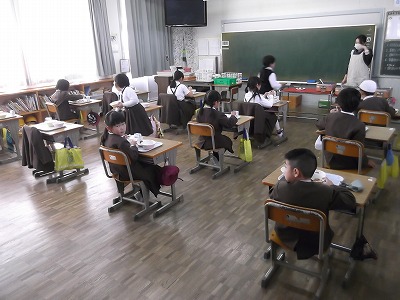 今日の給食風景（全学年）