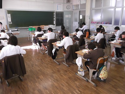 今日の給食風景（全学年）