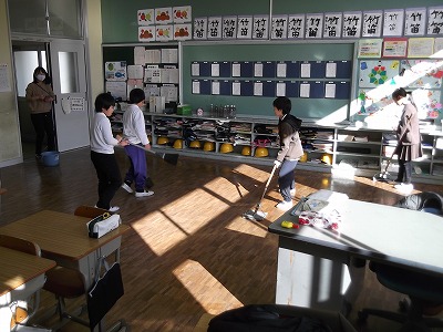 今日は大掃除