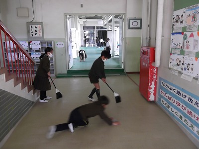 今日は大掃除