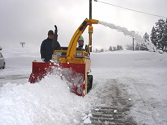 小形除雪機の操作訓練
