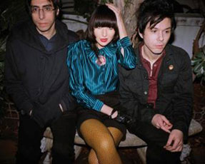 YEAH YEAH YEAHS