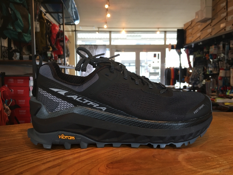 ALTRA OLYMPUS 4 | Discovery BlueEarth 店舗在庫をネットで Altra Olympus4 アルトラオリンパス4 スニーカー