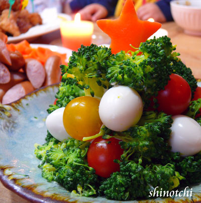 クリスマス料理ブロッコリーのポテトサラダ