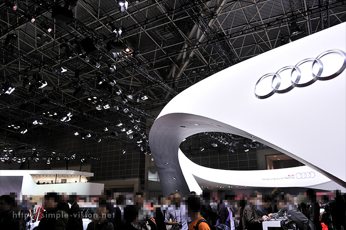 Audiブース.jpg