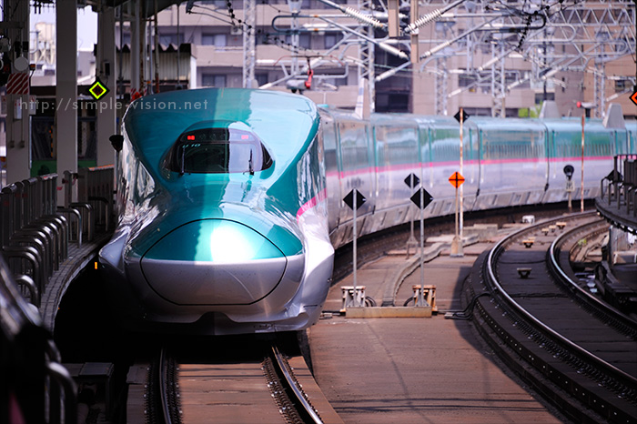 新幹線の先頭車輛2.jpg