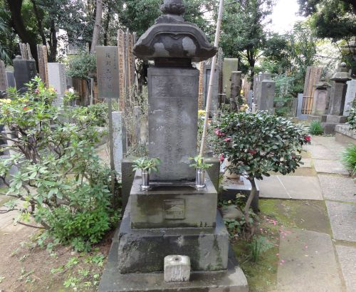 墓
