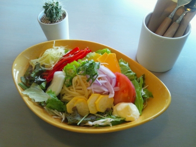 この夏は『たっぷり彩り野菜のサラダパスタ』で乗り切ろう！