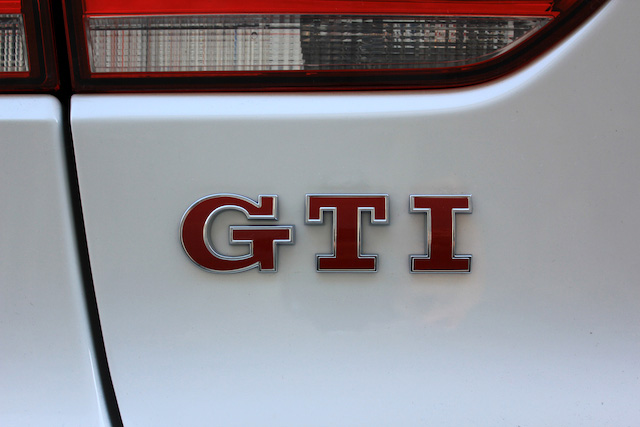 VW US純正 Rabbit GTIエンブレム。 | G-Blog