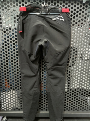 再値下げ】KUSHITANI テーパードメッシュボトムス L/3W 2025年春夏新作