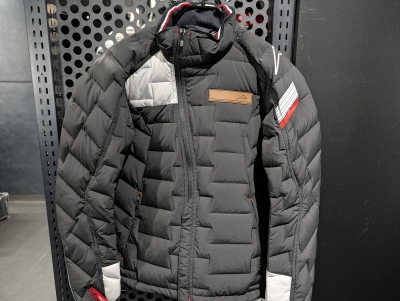 新品☆Aga☆日本製☆オフホワイトジャケット☆定価25000円☆送料込み デザイン性の高い個性あふれるジャケットSHINICHIRO ARAKAWA