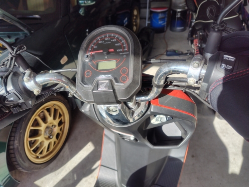 ホンダ・ダンクのヘッドライトバルブを交換するよ！ | ゼブログ!!