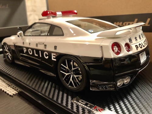 EraCAR NISSAN GT-R (R35) 栃木県警 フィギュア付 IG2124 1/18 Nissan