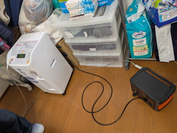 酸素濃縮器にポータブル電源 | どんぐりブログ
