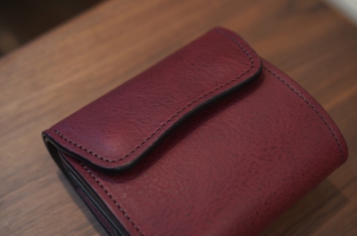 acca bottega（アッカボッテガ）さんからの新作、ギャルソン三つ折り