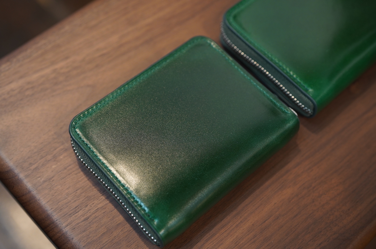 カンダミサコ ポケットウォレット クロコダイル　ブラック pocketwallet_エレファントとクロコダイル | 革・鞄・小物