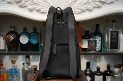 ル・ボナーさんの可愛いネコリュック、実に二年ぶりに到着です