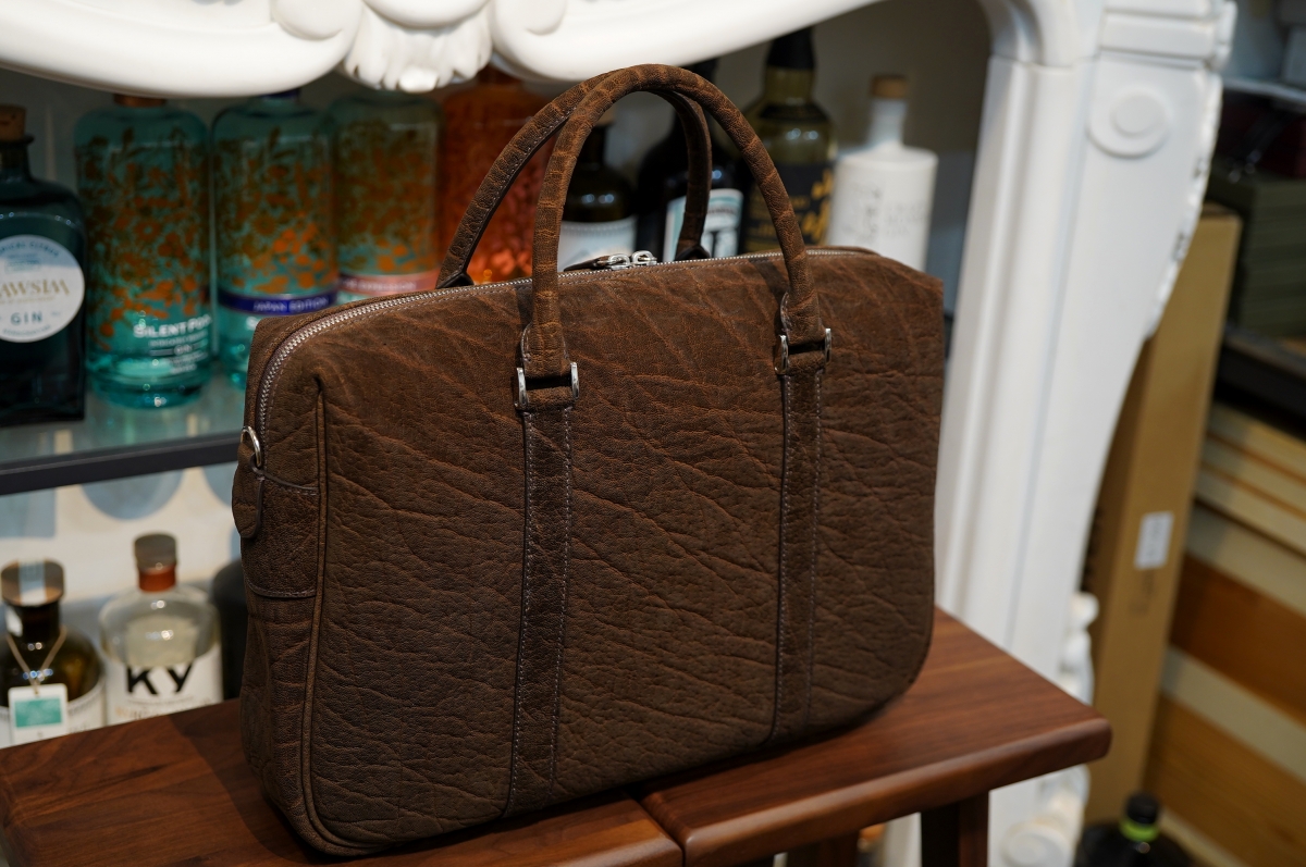 カンダミサコさんに特別なお願いをして出来た、エレファントpane