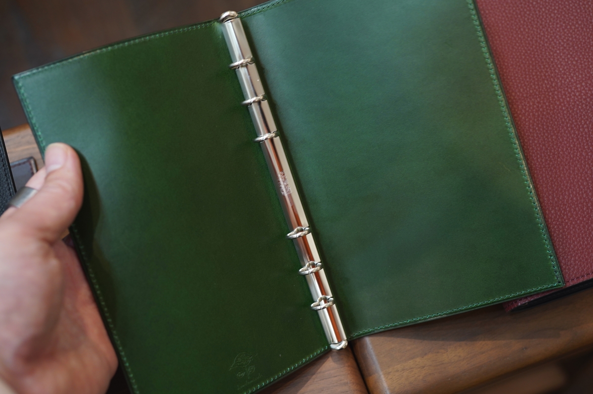 カンダミサコさんのシステム手帳カバー、2024年も様々で登場です