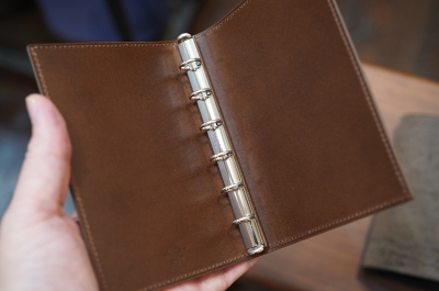 カンダミサコさんのシステム手帳カバー、2024年も様々で登場です