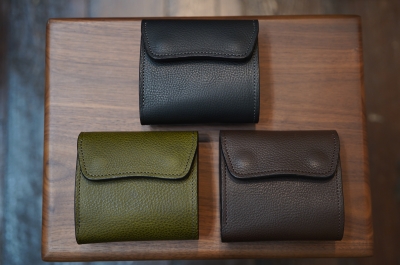 acca bottega(アッカボッテガ)さんの三つ折り財布、少し入荷したので acca bottega(アッカボッテガ)さんの三つ折り財布、少し入荷したので