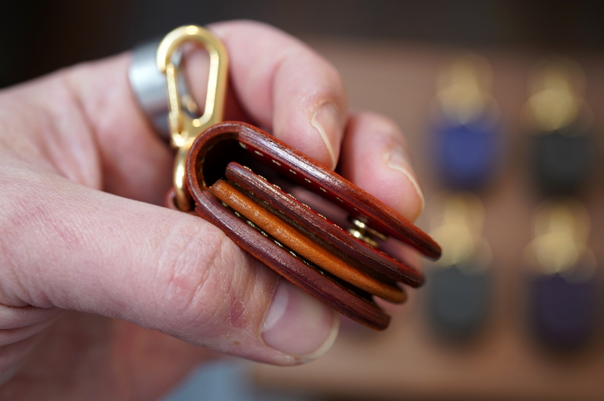 2個セット11DROPS 多機能ミニケース サム THUMB イレブンドロップス 【ダービー】 多機能ミニケース B6 Thumb