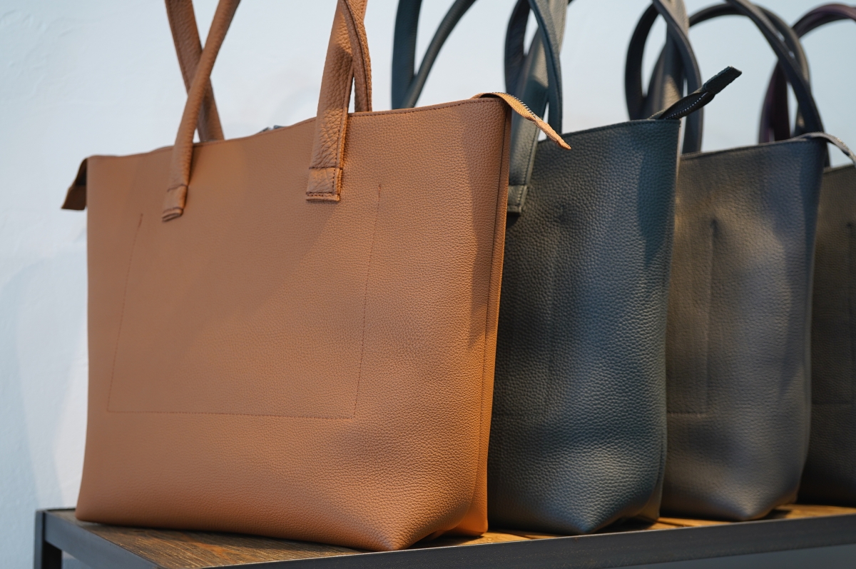 Circus of HappinessのMou-Tote、シュランケンカーフバージョンも最後 