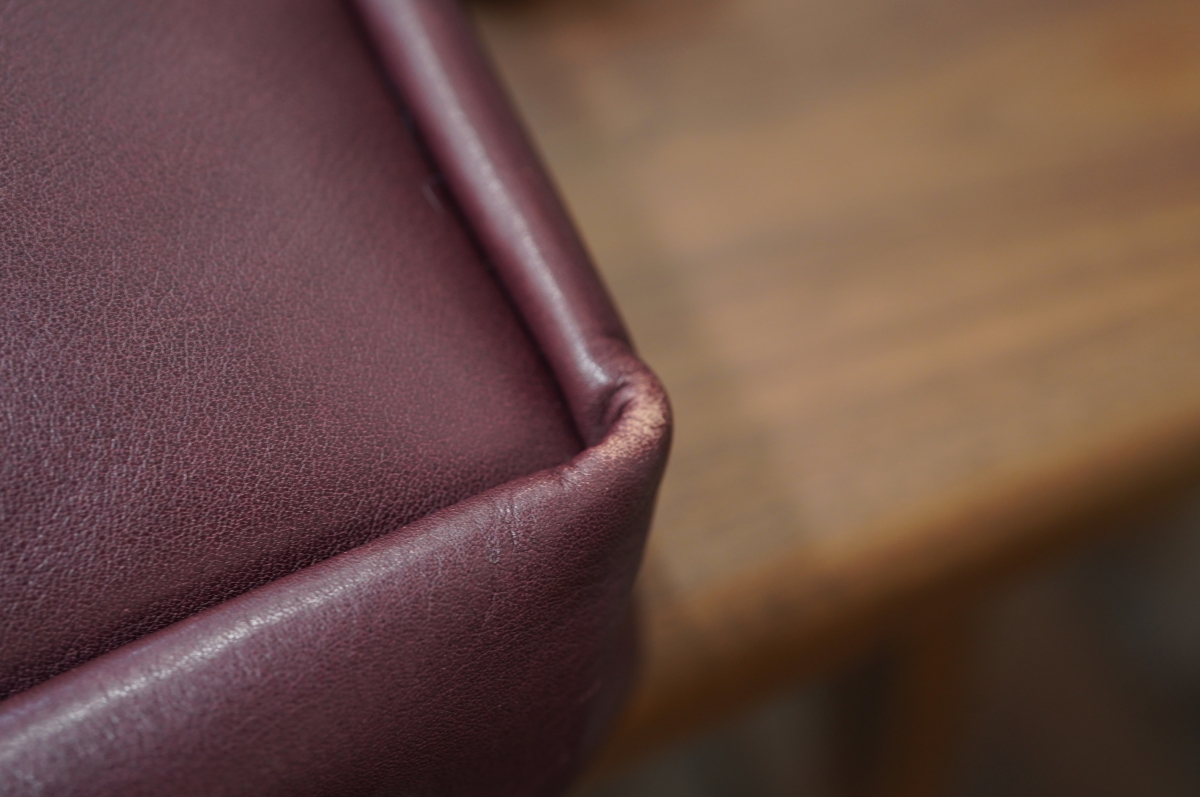 デンマークソフトカーフ、やっぱりこの革は素敵な質感で魅力的です