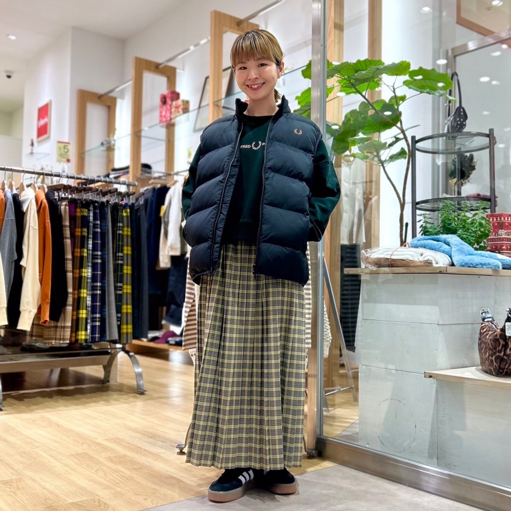 【FRED PERRY フレッドペリー】新品 タグ付き 未着用 レーストップス FRED PERRY フレッドペリー 総レース シアー シャツ G9170