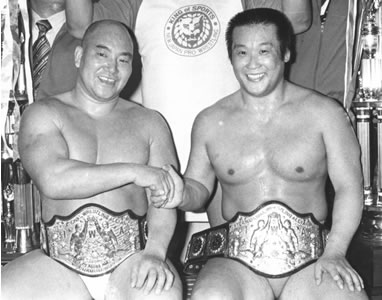 貴重】BBM プロレスカード 山本小鉄 星野勘太郎 直筆サイン