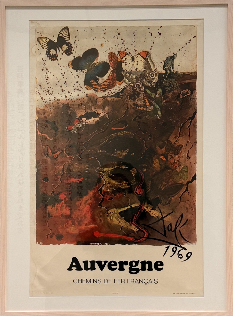 拡大するシュルレアリスム 視覚芸術から広告、ファッション