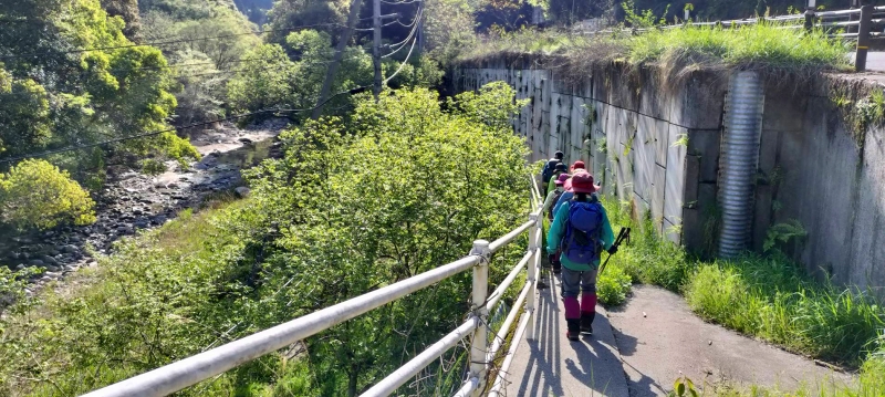 石鎚・剣山 登山ガイドサービス ”山旅” 石鎚・剣山 登山ガイドサービス ”山旅”