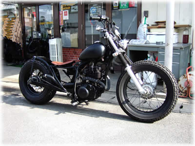 TW200・225ピーナッツタンク・・・! | CUSTOM JUMP TW200・225ピーナッツタンク・・・! | CUSTOM JUMP