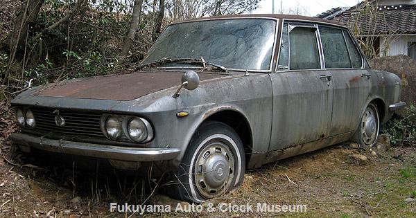 マツダ ルーチェ1500デラックス(初代初期型)の廃車体を譲り受けました