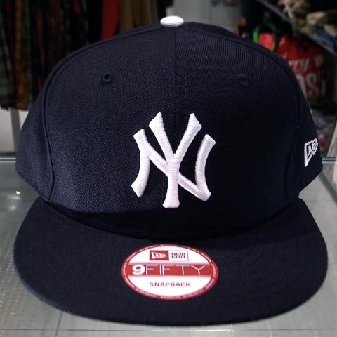 New Era Snap Back Cap New York Yankees Navy  White