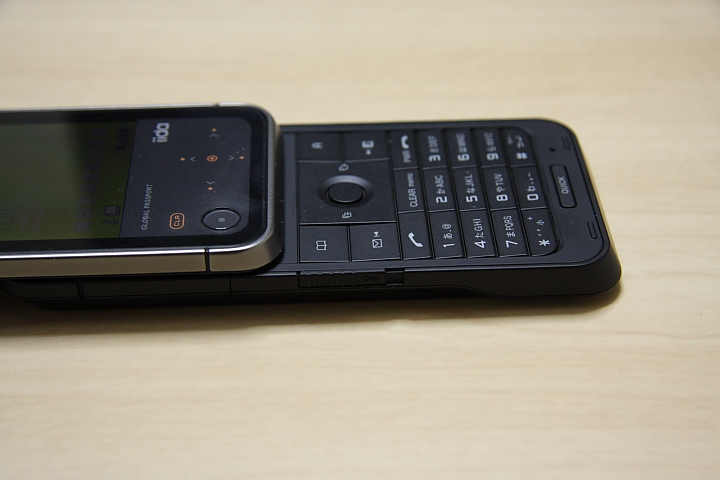 iida G11 テレビ見れる 折りたたみ式携帯電話 iida G11 テレビ見れる