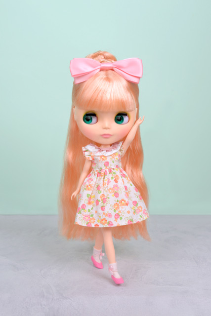 Junie Moonプロデュース Dear Darling fashion for dolls から新