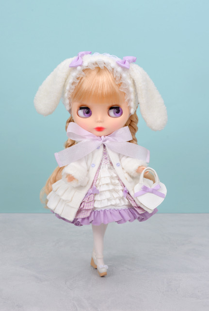 Junie Moonプロデュース Dear Darling fashion for dolls から新