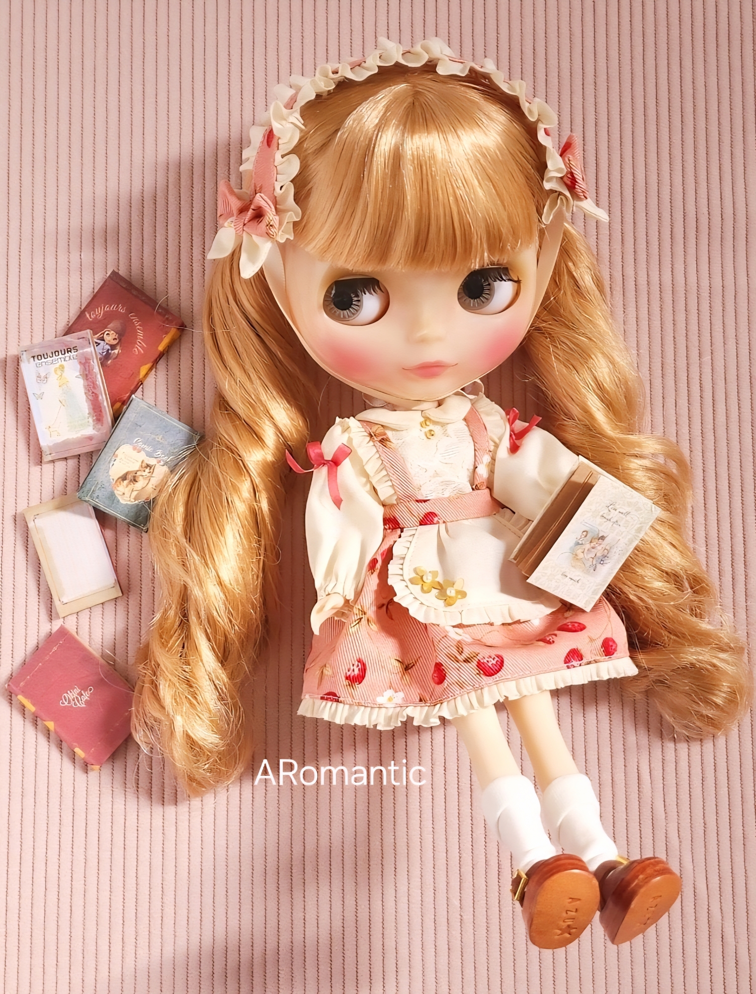 カスタムブライス ジュニームーン kobana sweet graphic 様 カスタムブライス ジュニームーン kobana sweet graphic 様