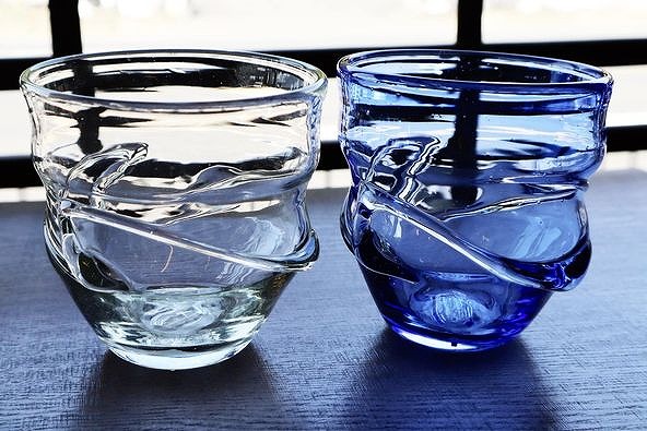 稲嶺盛吉】瓶 琉球ガラス(週末価格 琉球ガラス 稲嶺盛吉 花瓶 稲嶺盛吉】瓶 琉球ガラス(週末価格 琉球ガラス 稲嶺盛吉 花瓶